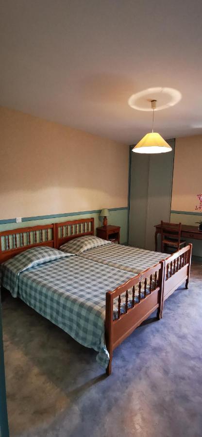 Le Fidele Panzió Saint-Chamant Kültér fotó